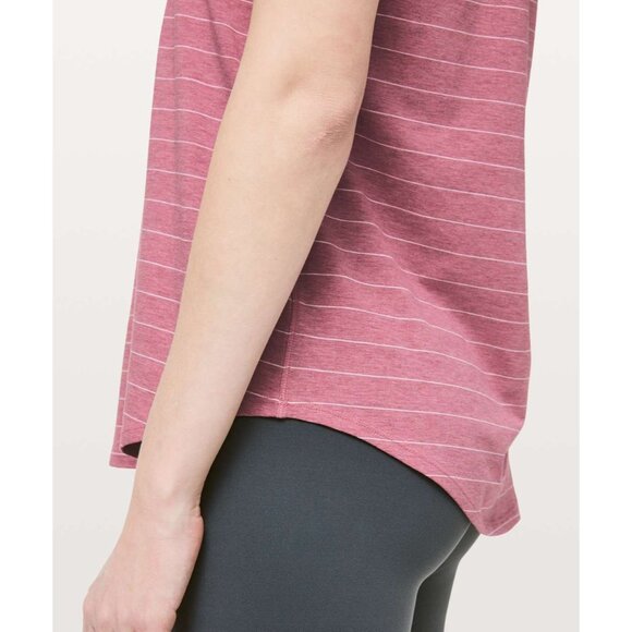 Lululemon Love V-Neck Curved Hem Athleisure Pima Cotton Short Sleeve Tee Shirt 6 - Picture 5 of 9